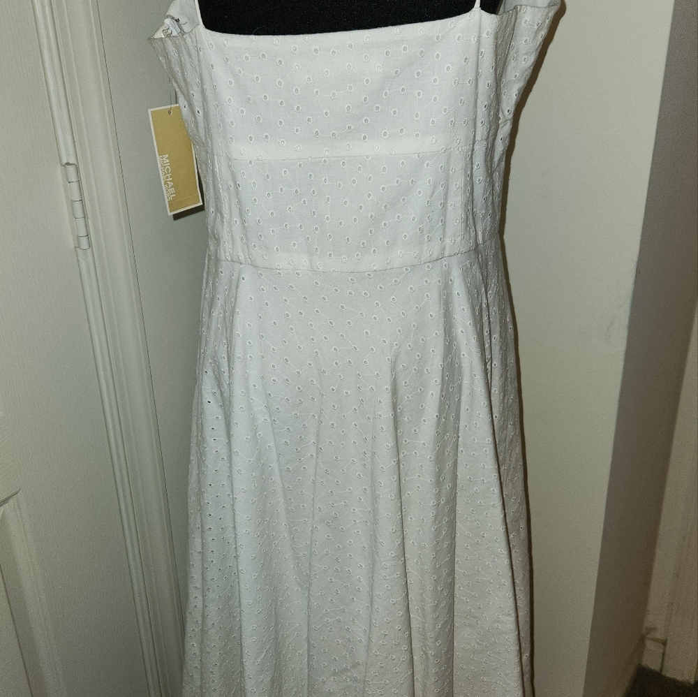 NWT!! MICHAEL BY MICHAEL KORS EYELET DRESS !!! - Picture 5 of 7